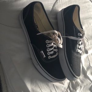 Vans skate shoes